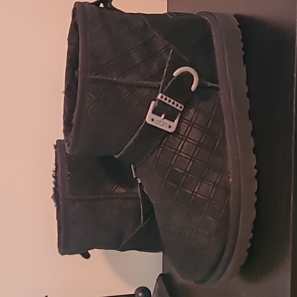 Ugg Ankle Boot - image 7